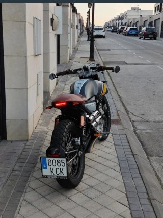 Mondial HPS 125