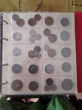 Álbum de monedas,solo venta en persona gabriel