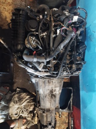 Motor Mercedes 220