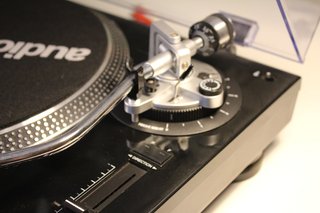 Audio-Technica AT-LP120-USB tocadiscos