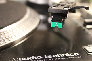 Audio-Technica AT-LP120-USB tocadiscos