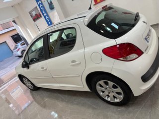 Peugeot 207 +  2014