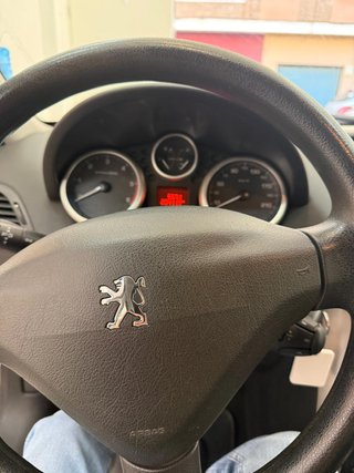 Peugeot 207 +  2014
