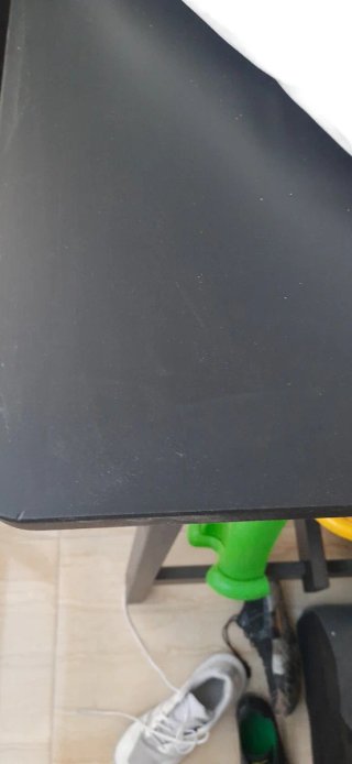 Mesa alta de madera