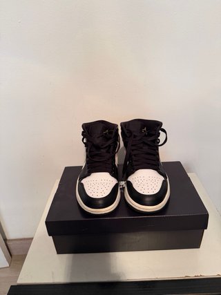 Air Jordan 1 Mid Pollen Black Yellow