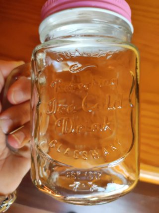 Jarra de cristal con tapa