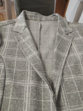 Americana cuadros gris y blanco