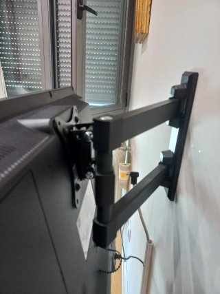 TV marca OKI,  28"