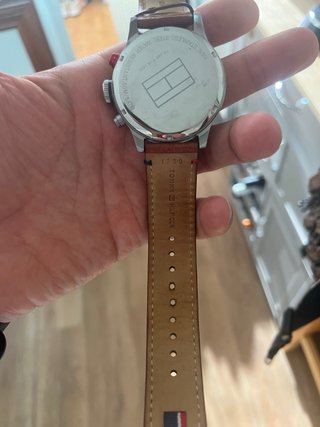 Reloj Tommy Hilfiger Brady Marrón y Negro