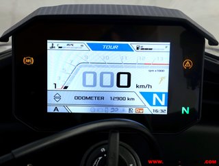 APRILIA TUONO V4