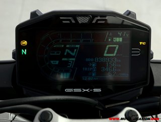 SUZUKI GSX-S 1000