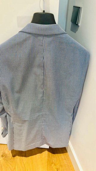 Traje de raya diplomática CH