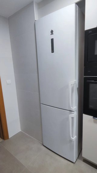 Nevera NoFrost Balay 3KF6804W Blanca