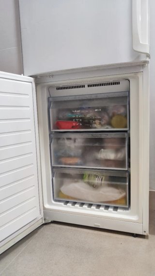 Nevera NoFrost Balay 3KF6804W Blanca