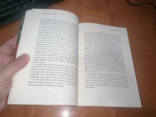 Libro: EL HOMBRE DE PAPEL Ángel Rodríguez Cabezas