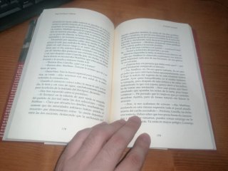 Libro: EL HOMBRE DE PAPEL Ángel Rodríguez Cabezas