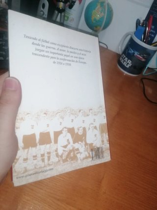 Libro: EL HOMBRE DE PAPEL Ángel Rodríguez Cabezas