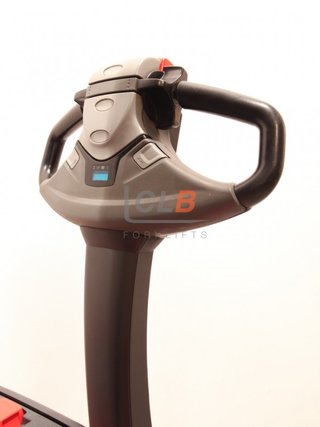 Ref. M-6730 Apilador Eléctrico Toyota SWE 080 L