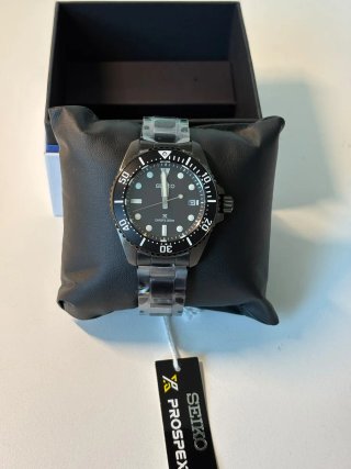 Reloj Seiko Prospex Diver's Solar SNE599P1