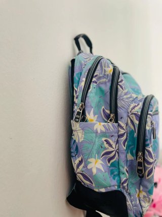 Mochila escolar floral TOTTO