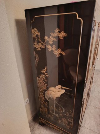 Mueble Chino Lacado Negro y Dorado