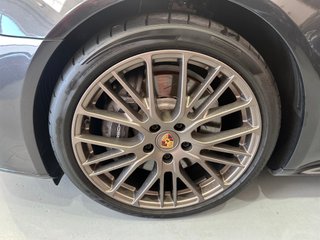 Porsche Panamera 2022