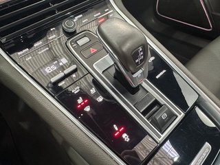 Porsche Panamera 2022