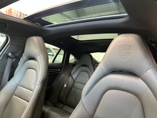 Porsche Panamera 2022