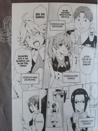Mangas uno y dos de Darling in the Franxx.