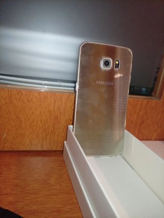 Samsung Galaxy S6 Edge Dorado