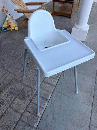 Trona IKEA buen estado con cinturón