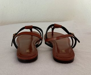 Sandalias piel. Zara. T.37.