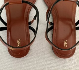 Sandalias piel. Zara. T.37.