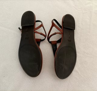 Sandalias piel. Zara. T.37.