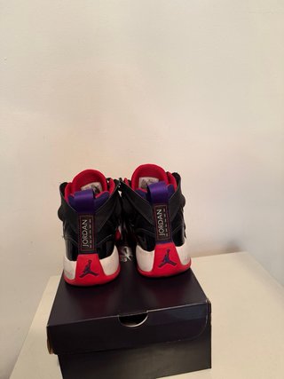 Jordan Jumpman Two Trey Negro Rojo