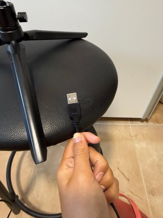 Trípode con Aro de Luz y Soporte Móvil