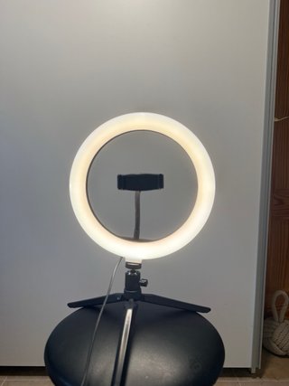 Trípode con Aro de Luz y Soporte Móvil