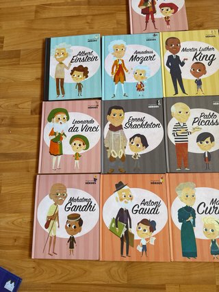 Colección Mis pequeños heroes incluye 13 libros