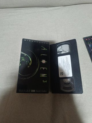 Película VHS Alien Saga Widescreen