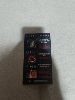 Película VHS Alien Saga Widescreen