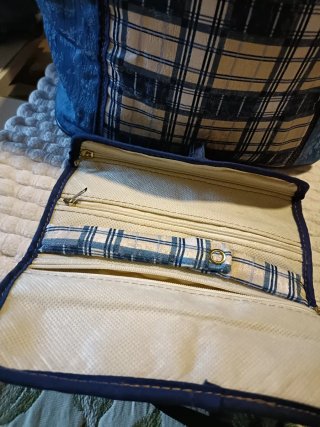 Neceser y porta anillos a cuadros