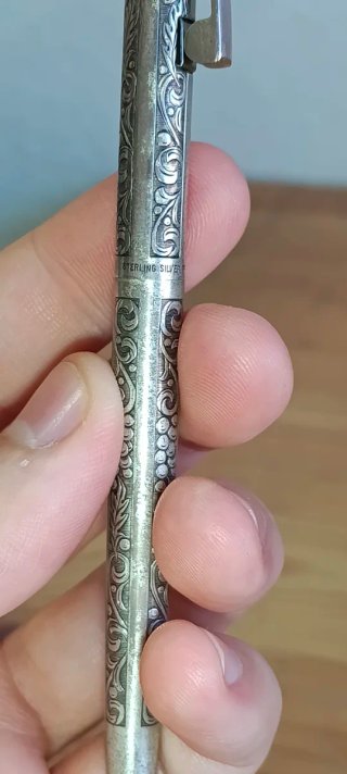 Bolígrafo Sheaffer chapado en plata