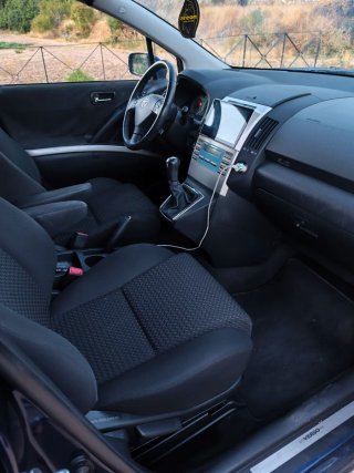 TOYOTA COROLLA VERSO 2.2 D-4D 136CV