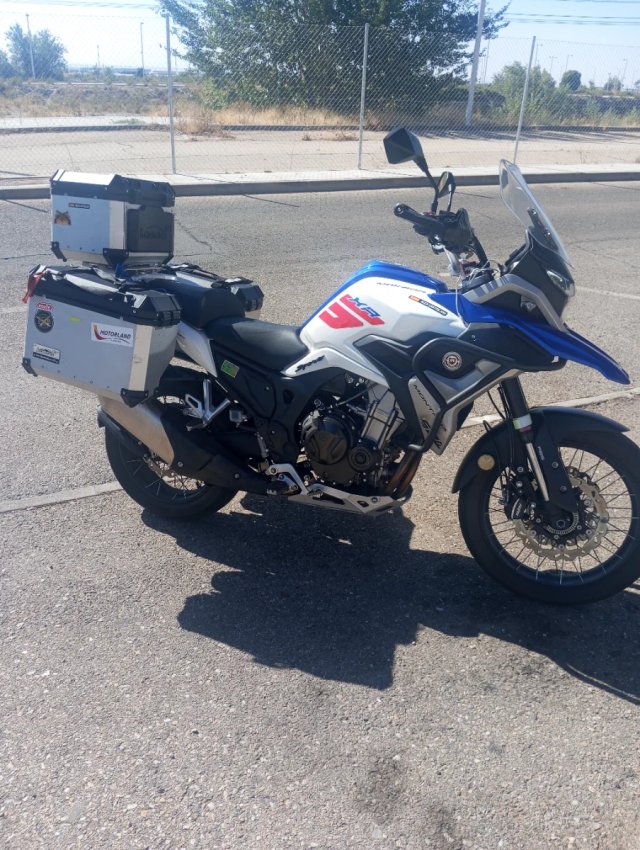 Macbor Montana XR5 Adventure Moto