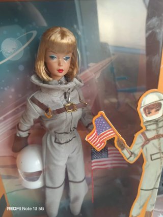 Barbie Miss Astronaut 60 Aniversario