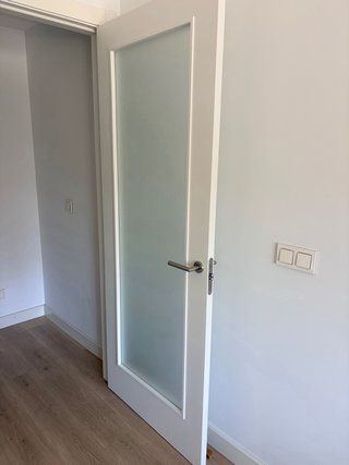 Puerta doble lacada blanco con cristal