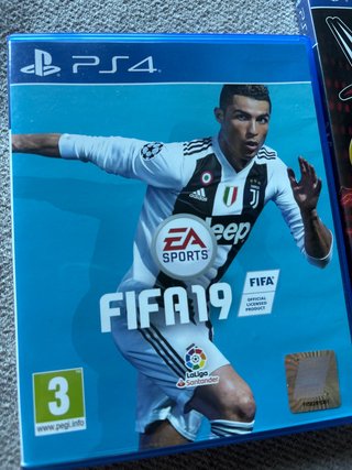 FIFA 19 PS4 (PlayStation 4) EA Sports WWE 2K19