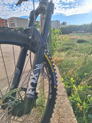 Commencal Meta TR V4 2024 Talla M