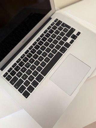 MacBook Air Gris Espacial
