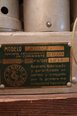 Radio BAYONA Art Déco Válvulas
